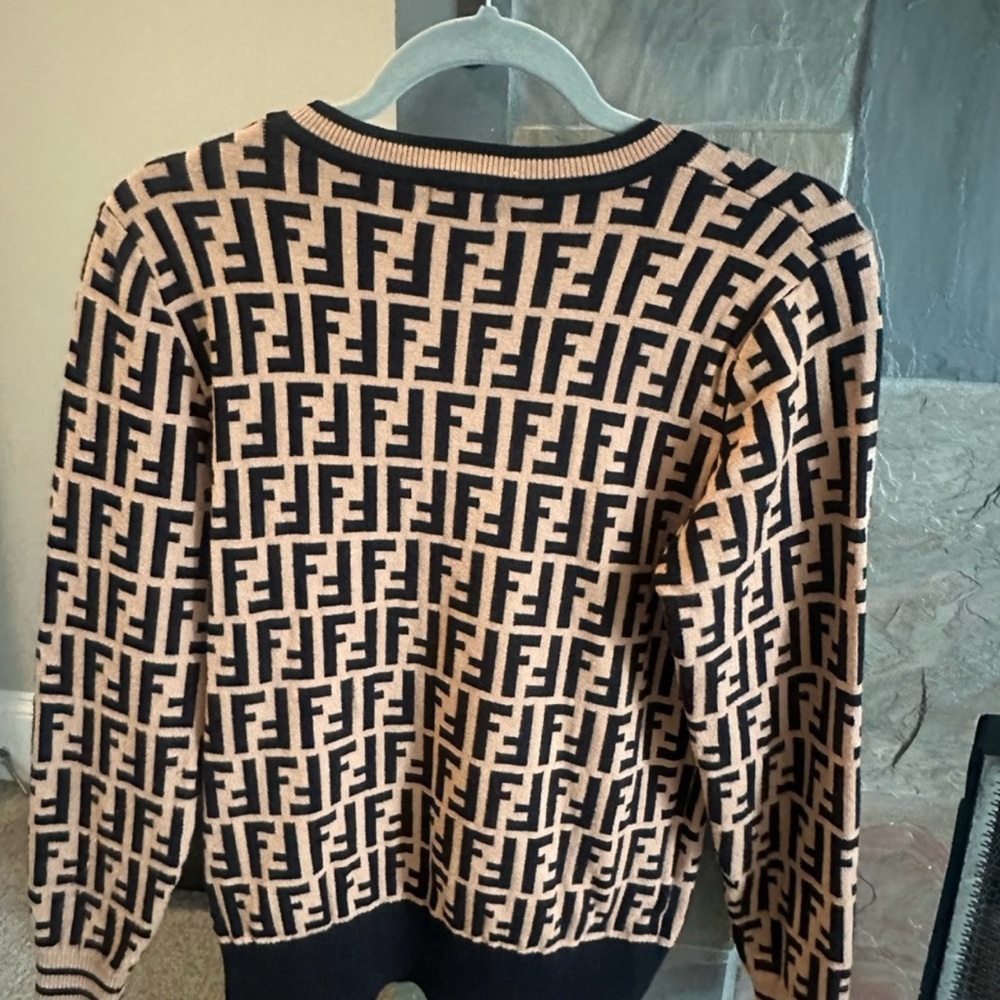 Fendi Beige and Black FF Jacquard Crewneck Sweater - Picture 2 of 4
